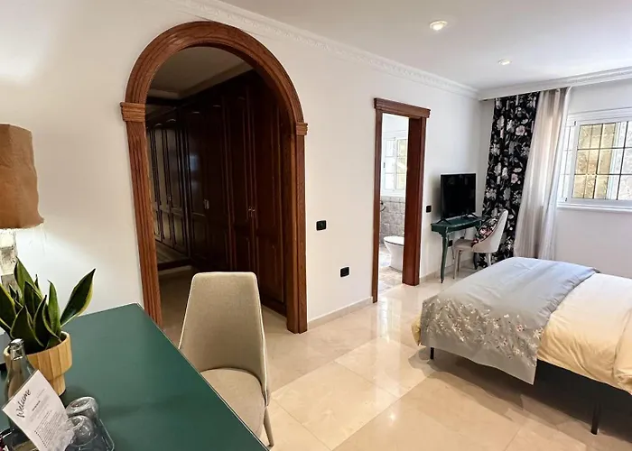 Boutique Leicht & Friends Kro 4*