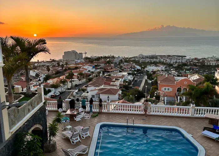 Boutique Leicht & Friends Kro Costa Adeje (Tenerife)