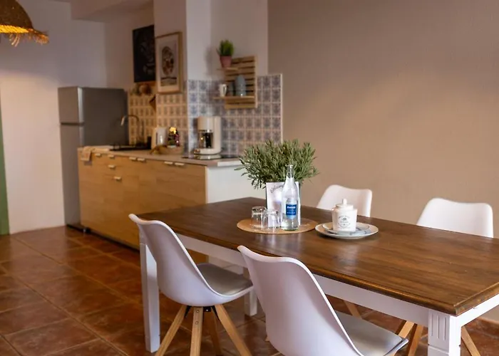 Kro Boutique Leicht & Friends Costa Adeje (Tenerife)